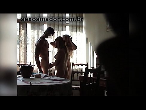 ❤️ Ħbieb sesswali jistiednu raġel ġgant u threesome miegħu ☑ Porn magħmul fid-dar lilna mt.hellporno-com.ru